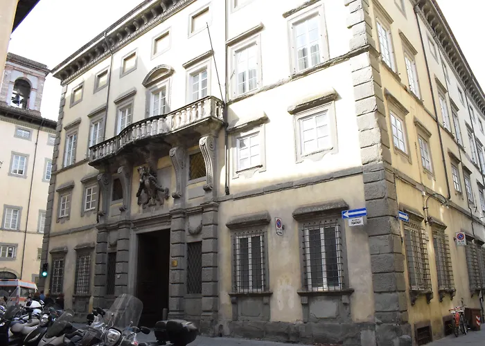 Bed and Breakfast Palazzo Tucci Residenza d'epoca Lucca